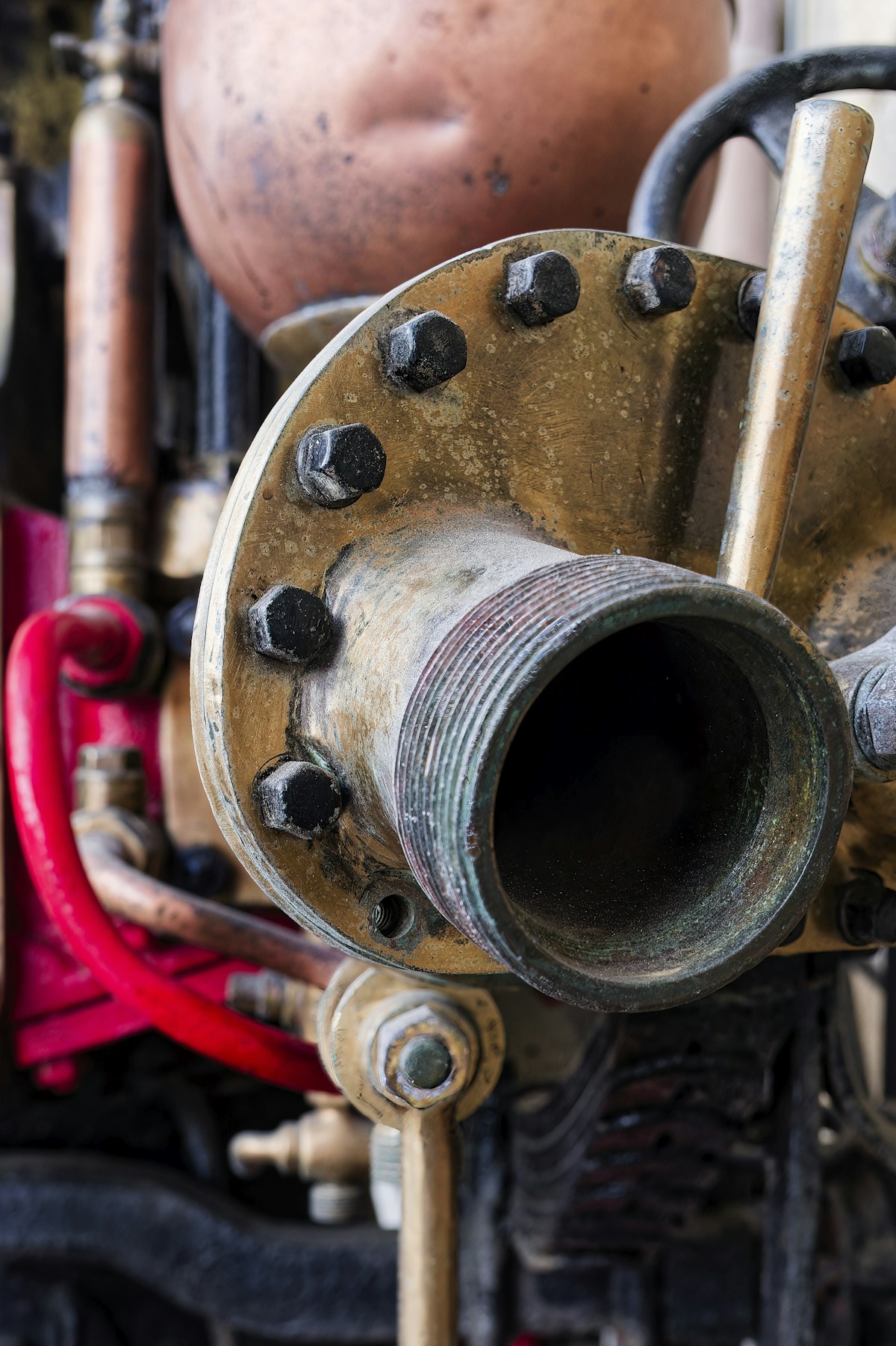 Common Plumbing Problems and How to Fix Them
